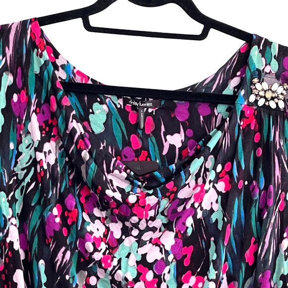 NEW Daisy Fuentes Top Large Floral Print Sleeveless Drop Waist Peplum Stretch - Picture 2 of 9